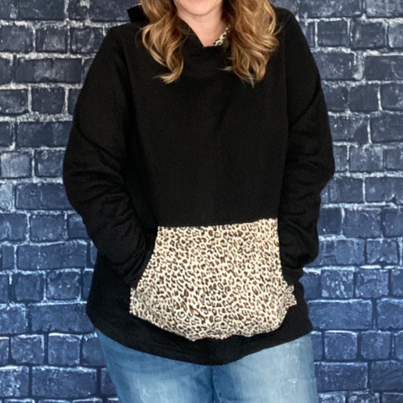 Leopard Hoodie Plus Size - Picture 2 of 4